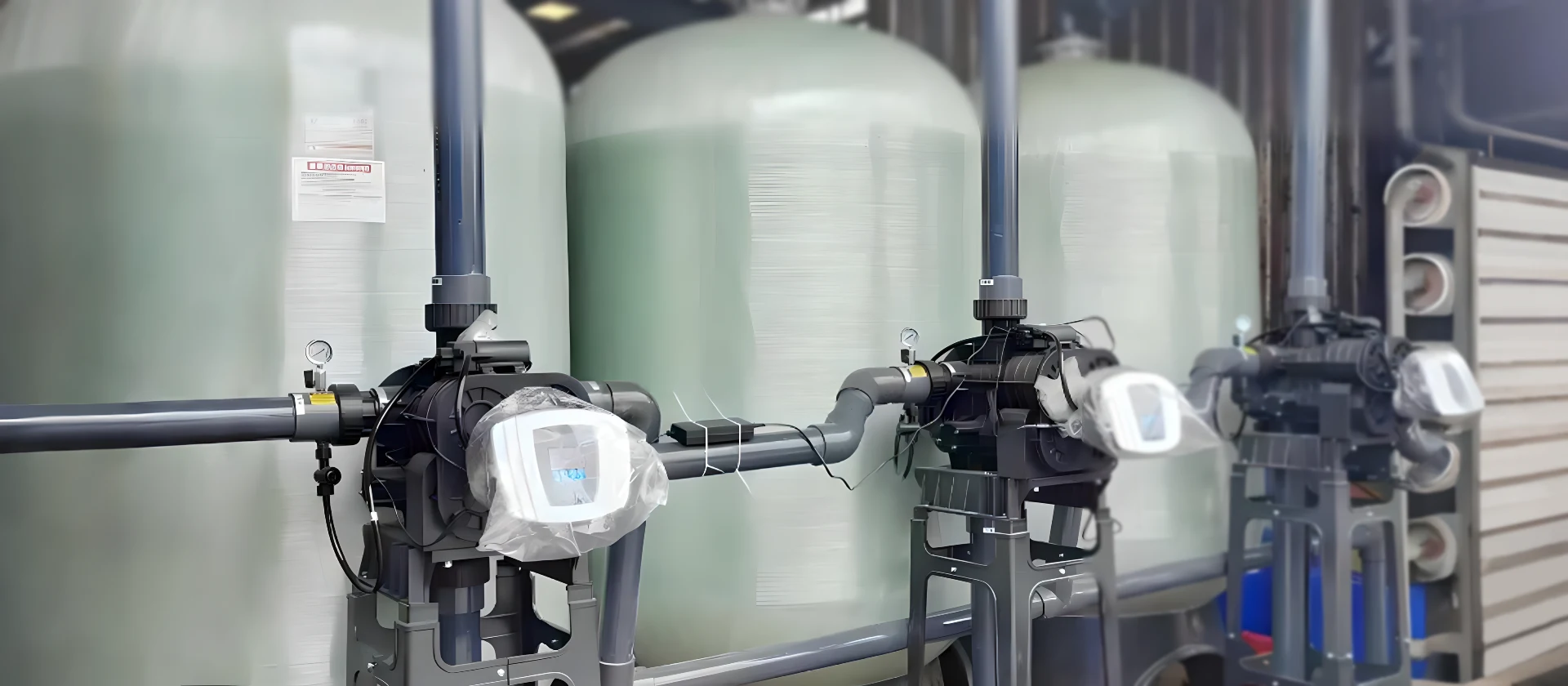 Different kinds of stainless steel filter disc.